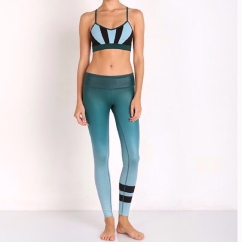 Alo Yoga Green Fade Leggings